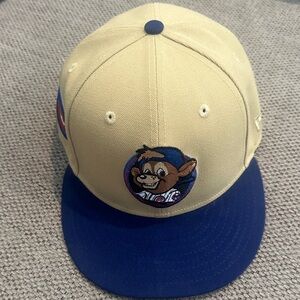 New Era Cubs Hat size 7 1/4